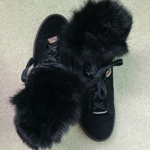 Black Suede Snow Boots with Fur size 7,5 -8